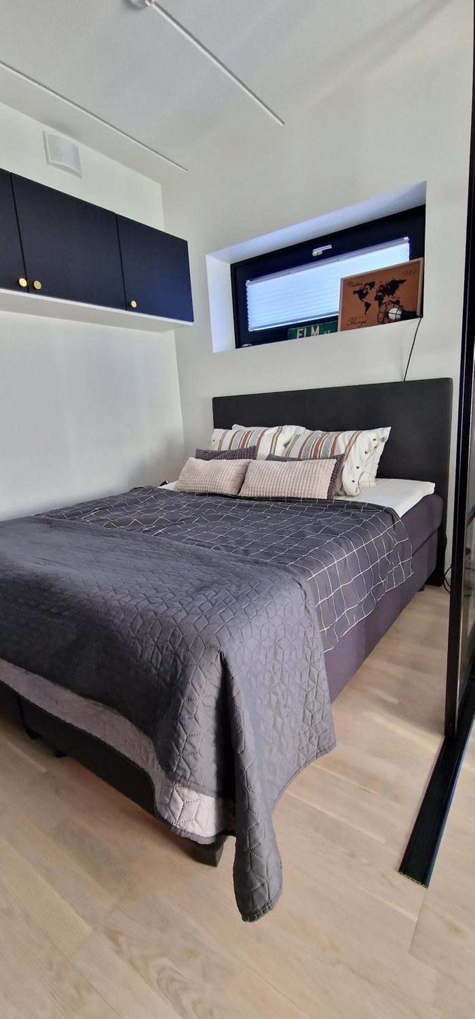 Modern Apartment Near Tampereen Messukeskus, With Own Private And Free Parking Exteriör bild
